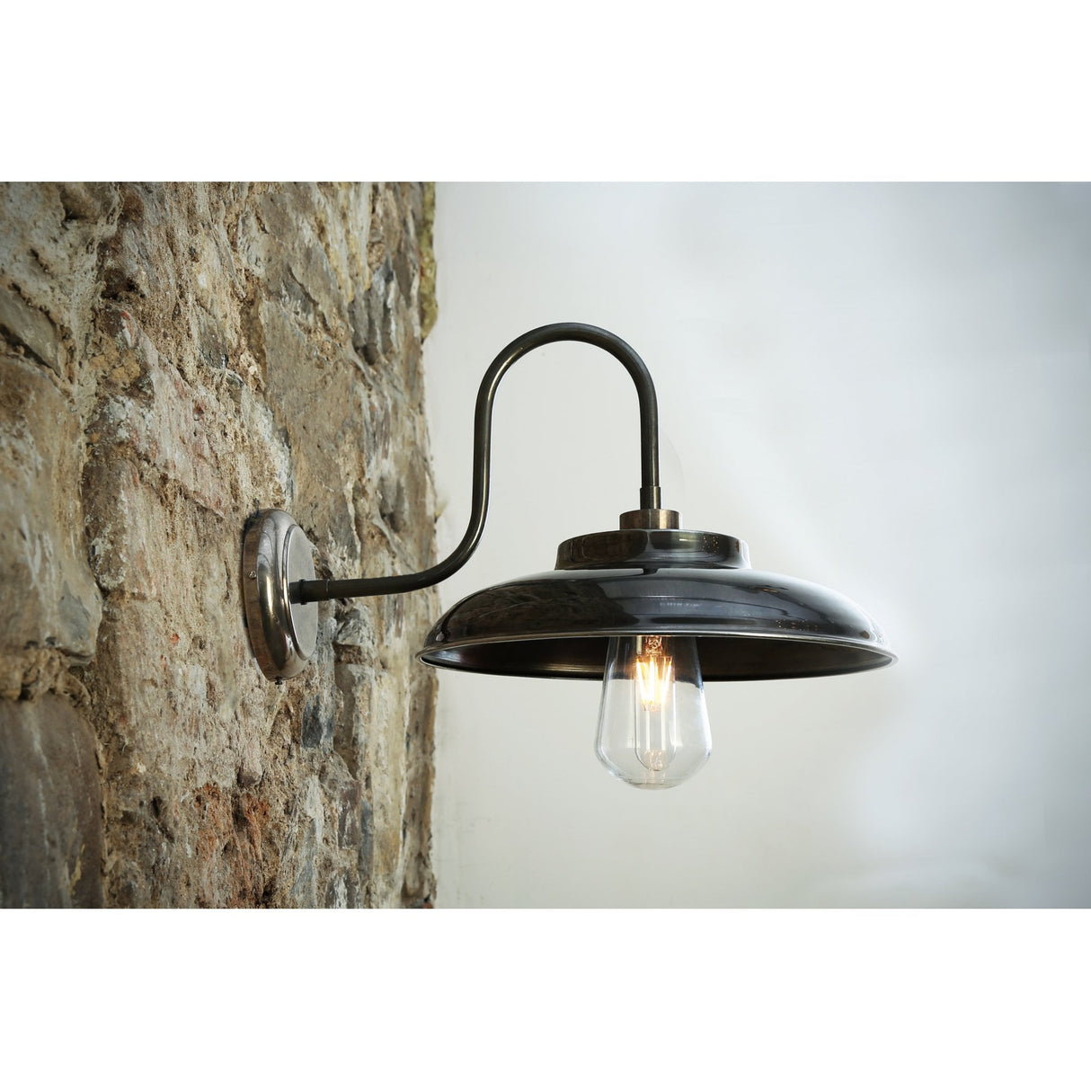 Darya Vintage Industrial Wall Sconce Lamp - Single Light Fixture