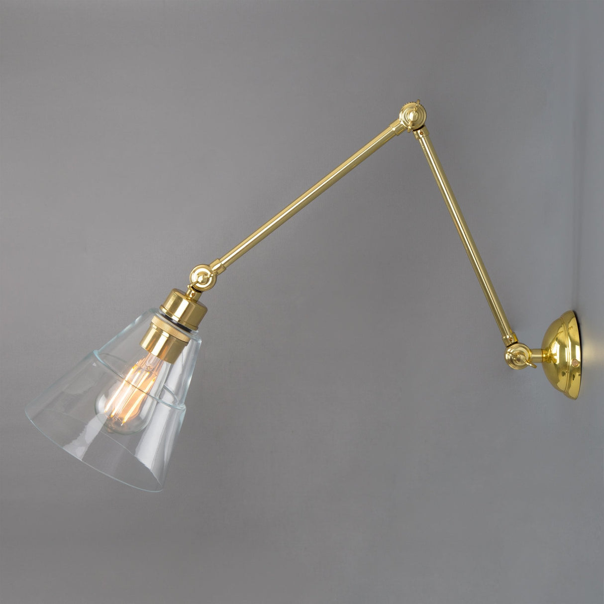 Lyx Art Deco Brass Wall Light with Adjustable Glass Shade