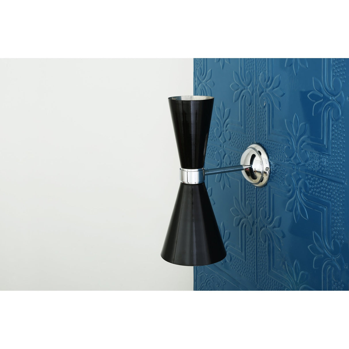Cairo Wall Sconce, Chrome & Matte Black