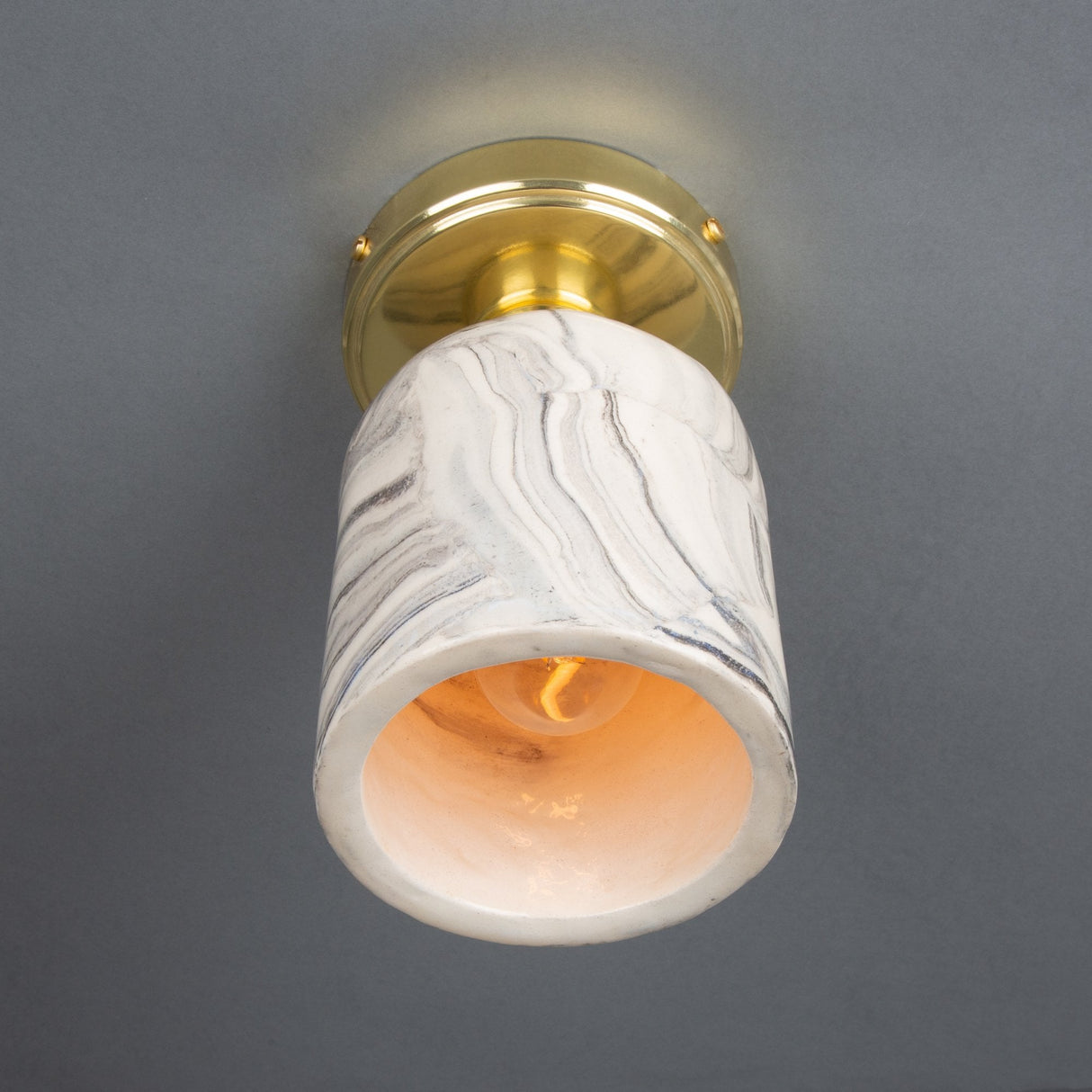 Elegant Osier Marbled Ceramic Ceiling Light in Antique Brass Finish