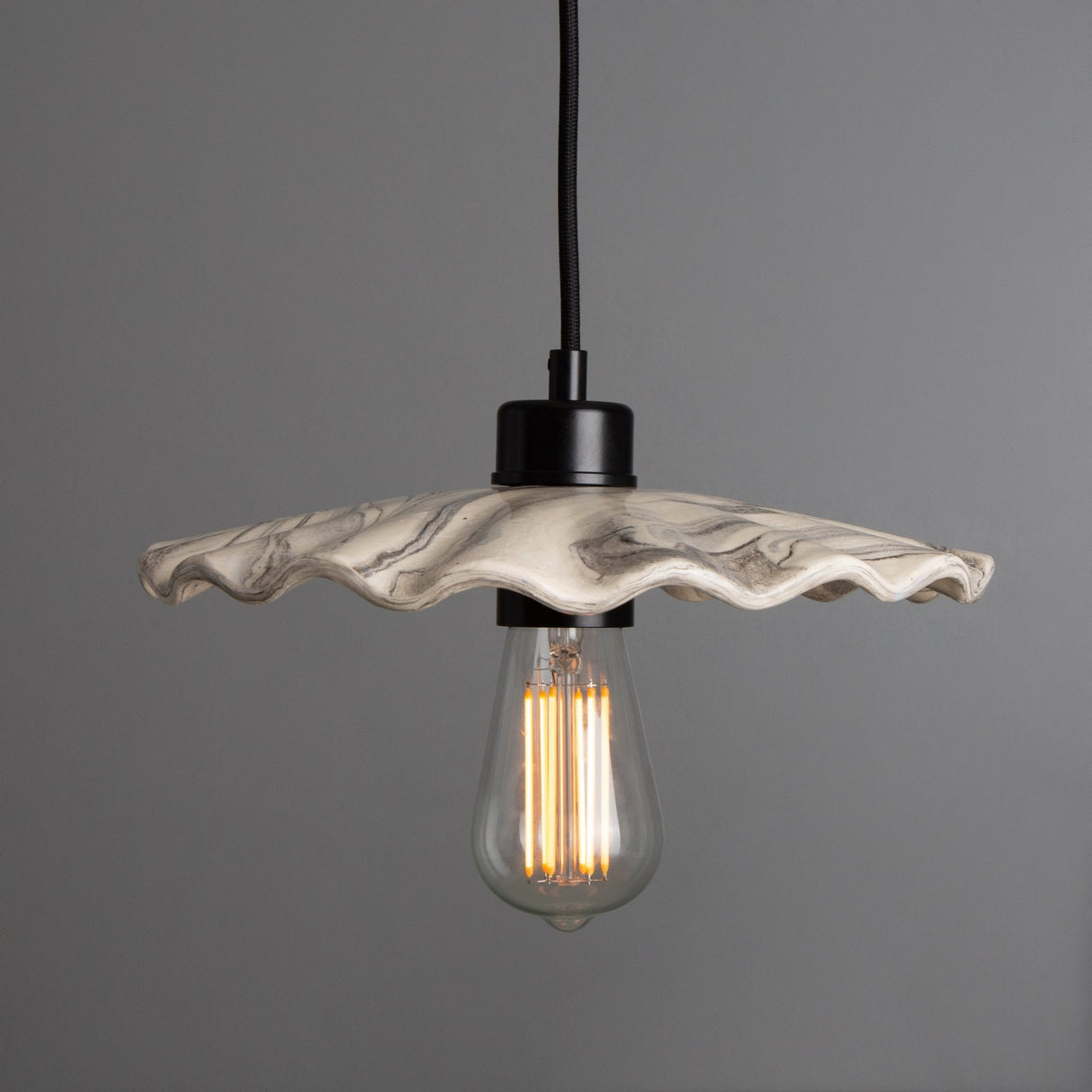 Marbled Ceramic Ripple Pendant in Antique Brass Finish