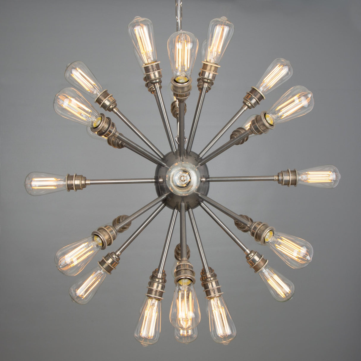 Sapporo Mid-Century Brass Sputnik Chandelier
