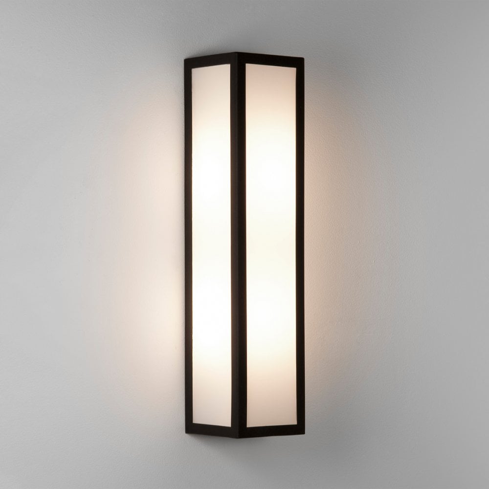 Salerno Matte Black Vertical Wall Light
