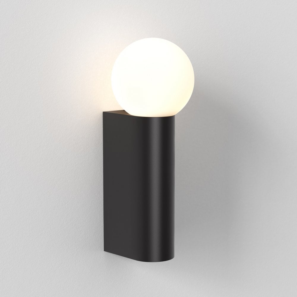 Ortona Matte Black Vertical Wall Sconce