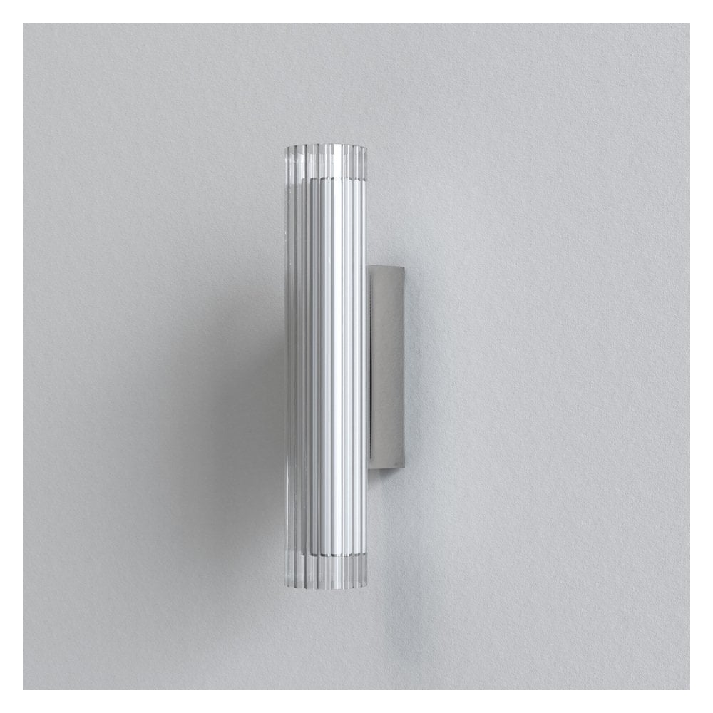 Polished Chrome LED Wall Light - io 420