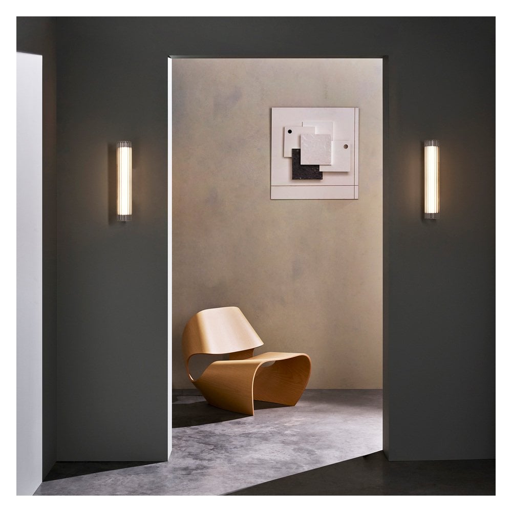 io 420 Matte Black LED Wall Light