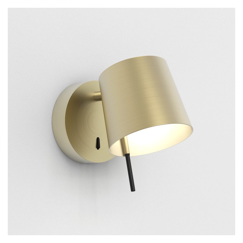 Elegant Miura Matte Gold Wall Light