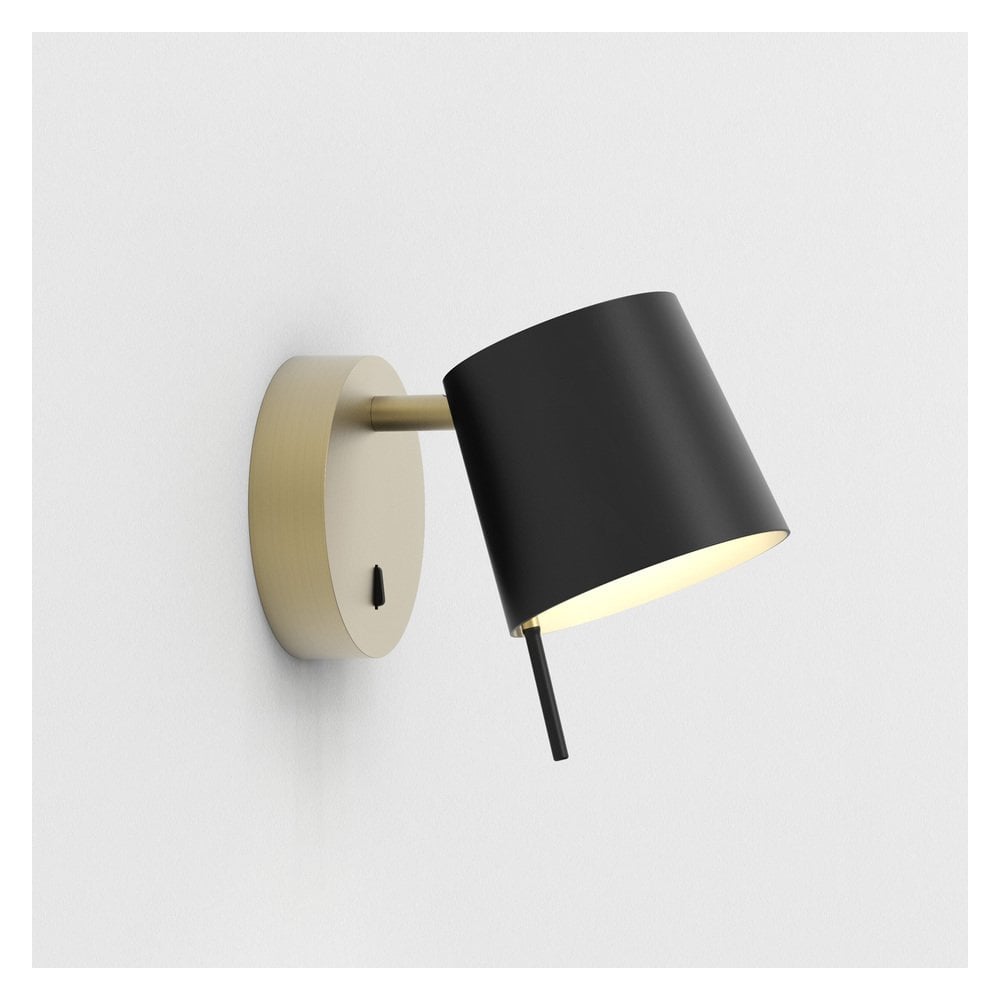 Elegant Miura Matte Gold Wall Light