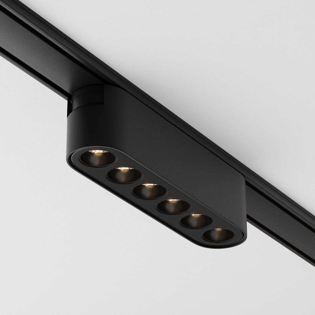 Sleek Black Magnetic Track Lighting - Radity Points Series