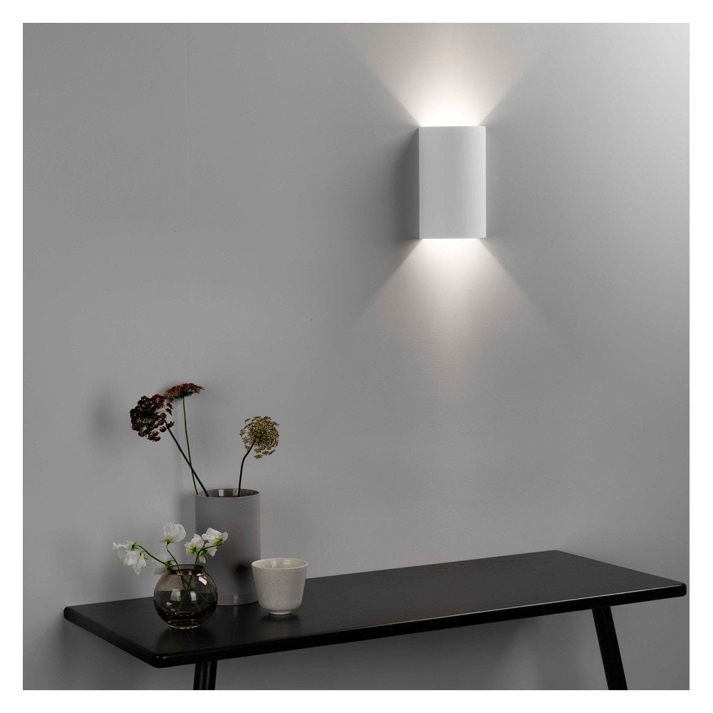 Elegant White Plaster LED Wall Sconce - Serifos, 220mm