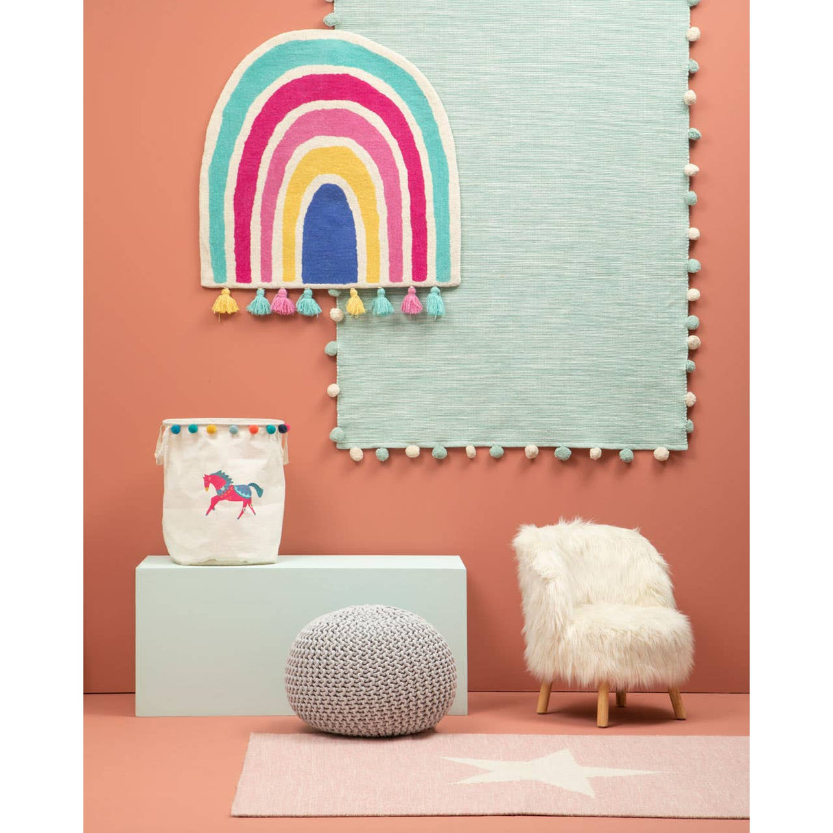 Mimo Eclectic Horse Laundry Bag