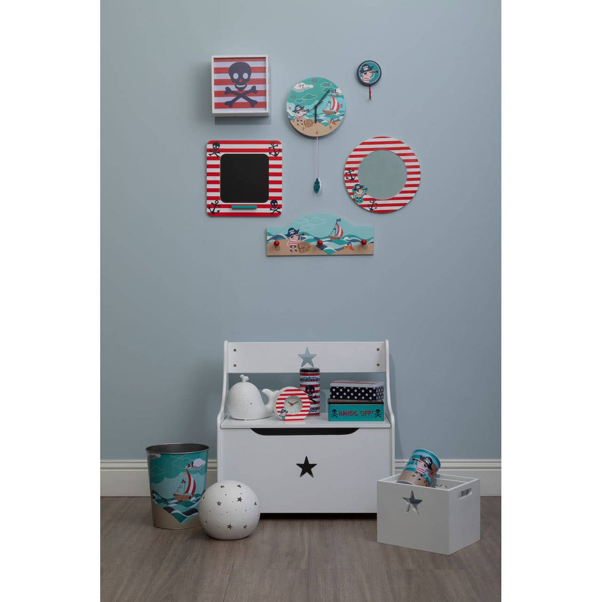 Pirate Led Light Box