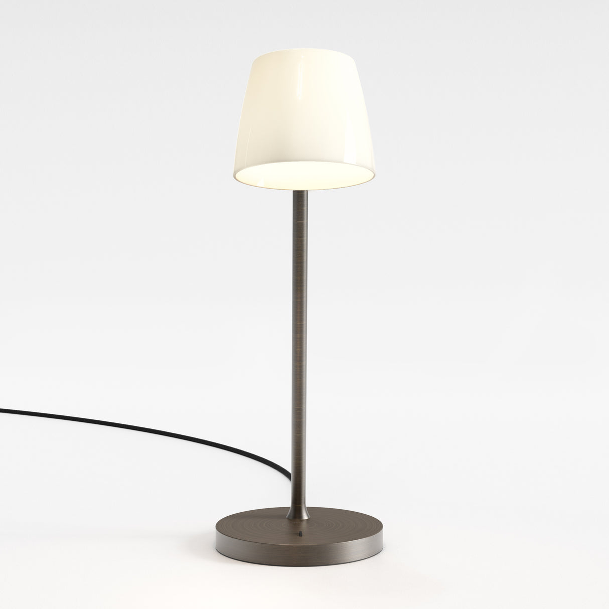 Elegant Imari Desk Lamp in Matte Nickel Finish