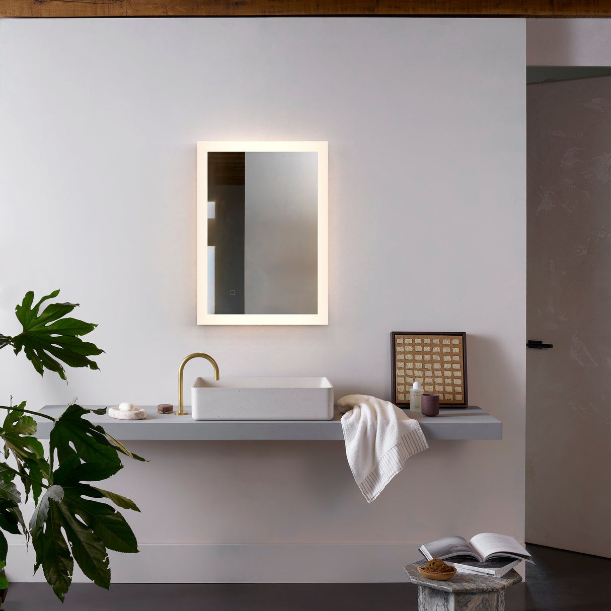 Elegant Ascot Reflective Glass Illumination Panel