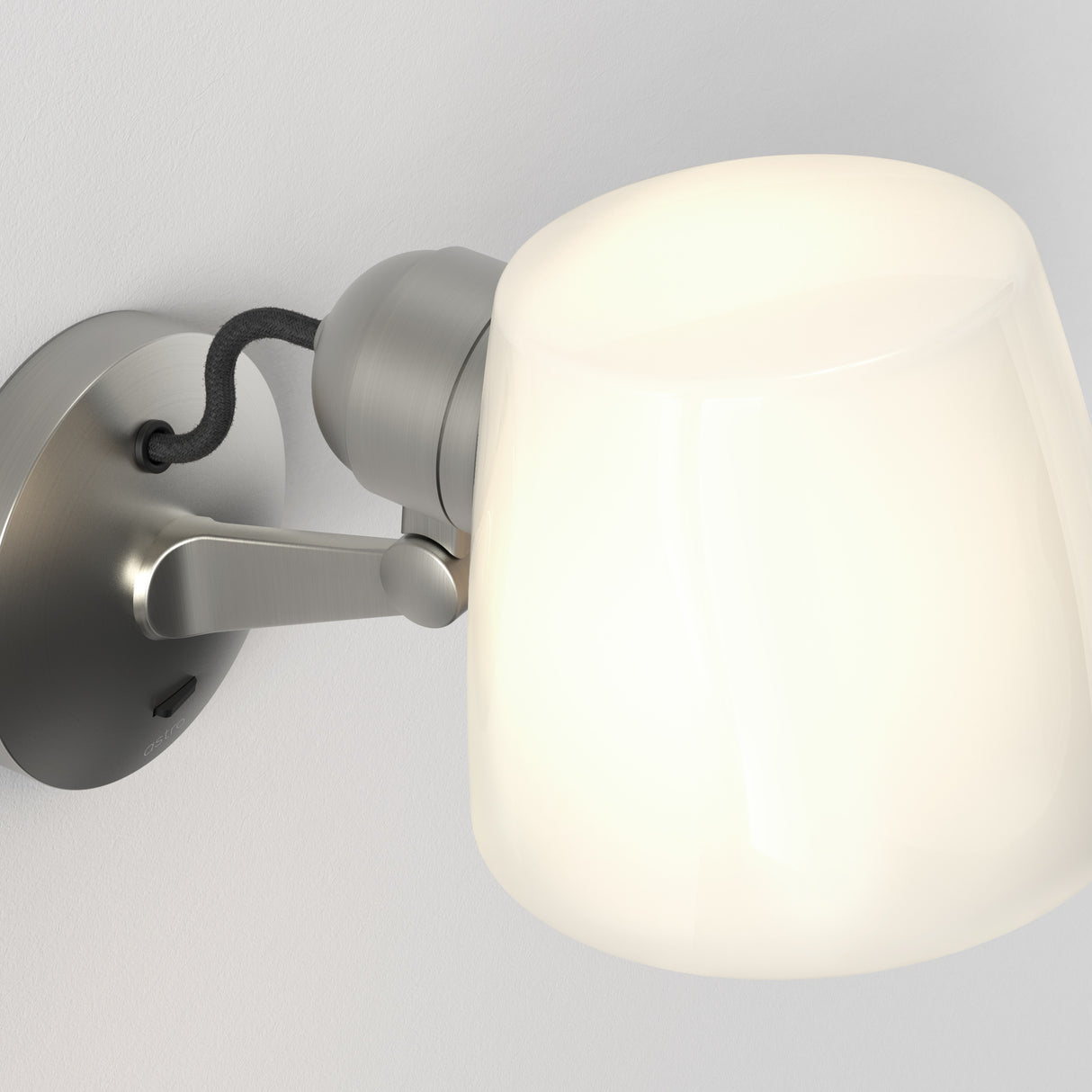 Bronze Imari Pivoting Wall Sconce