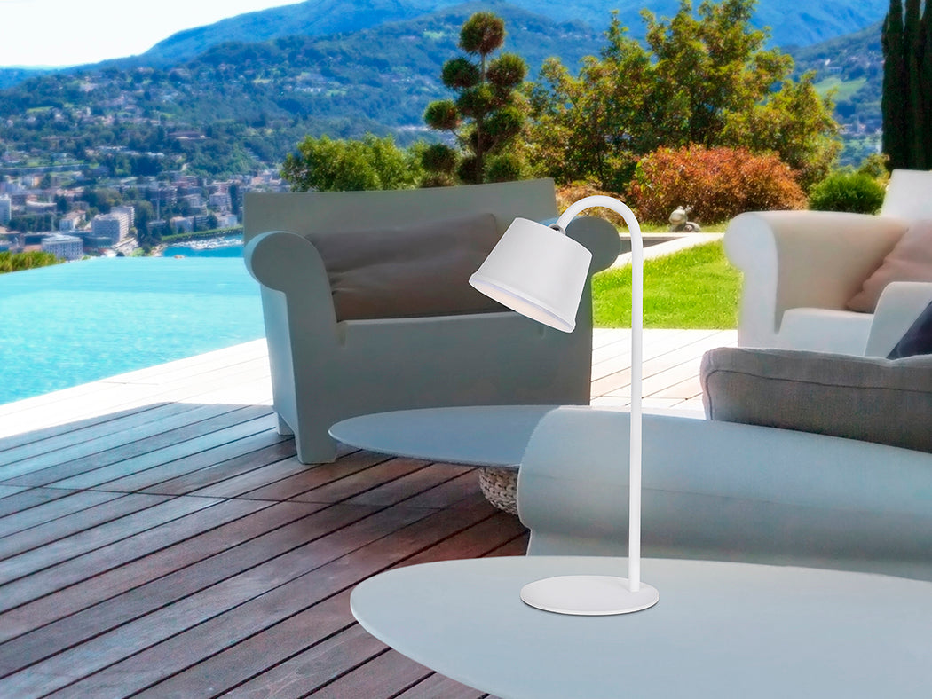Sleek White Cuco LED Desk Lamp