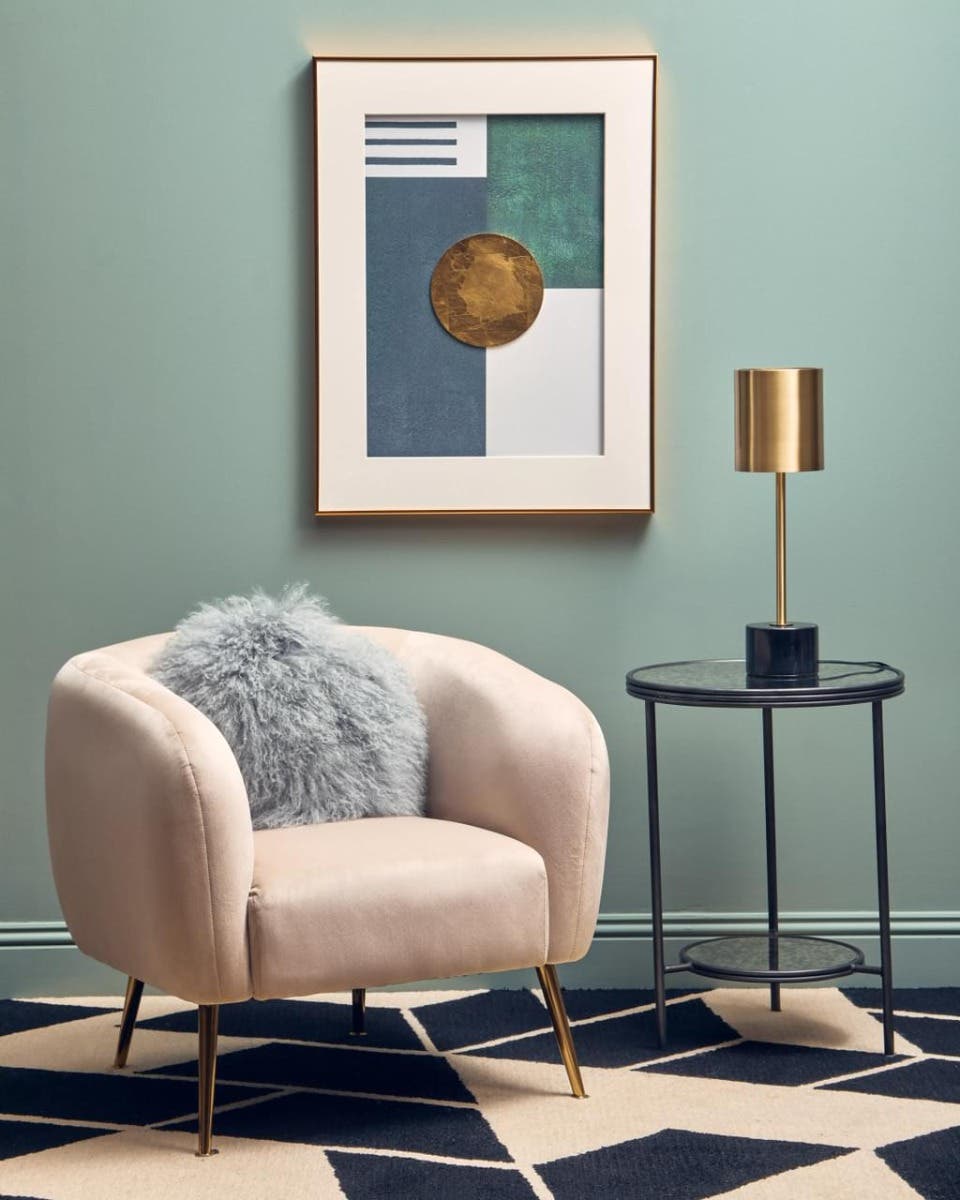 Palais Brushed Brass Table Lamp