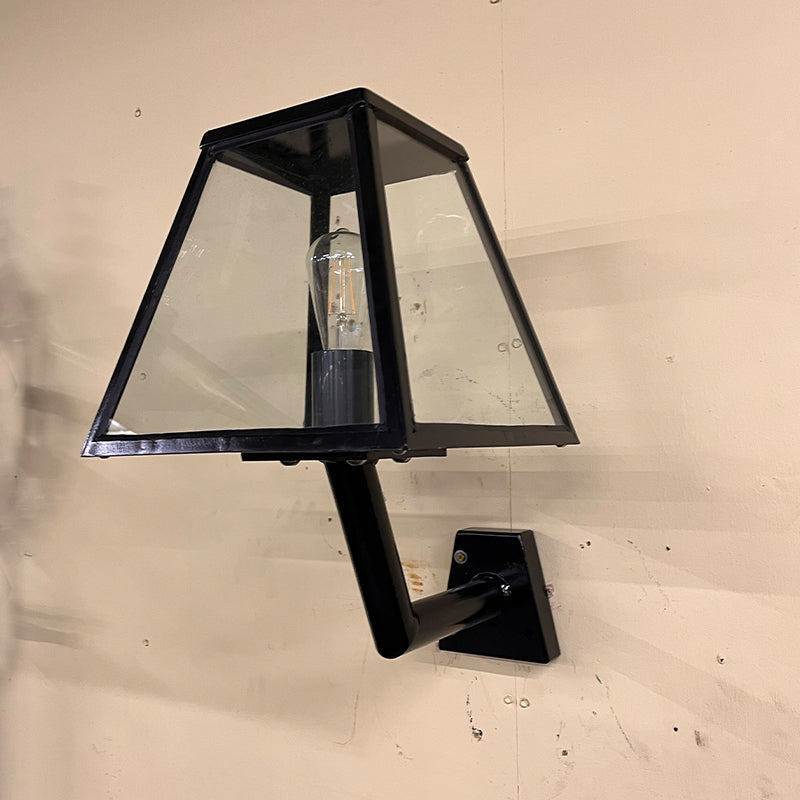 Contemporary wall light display model 0.5m (BRW2)