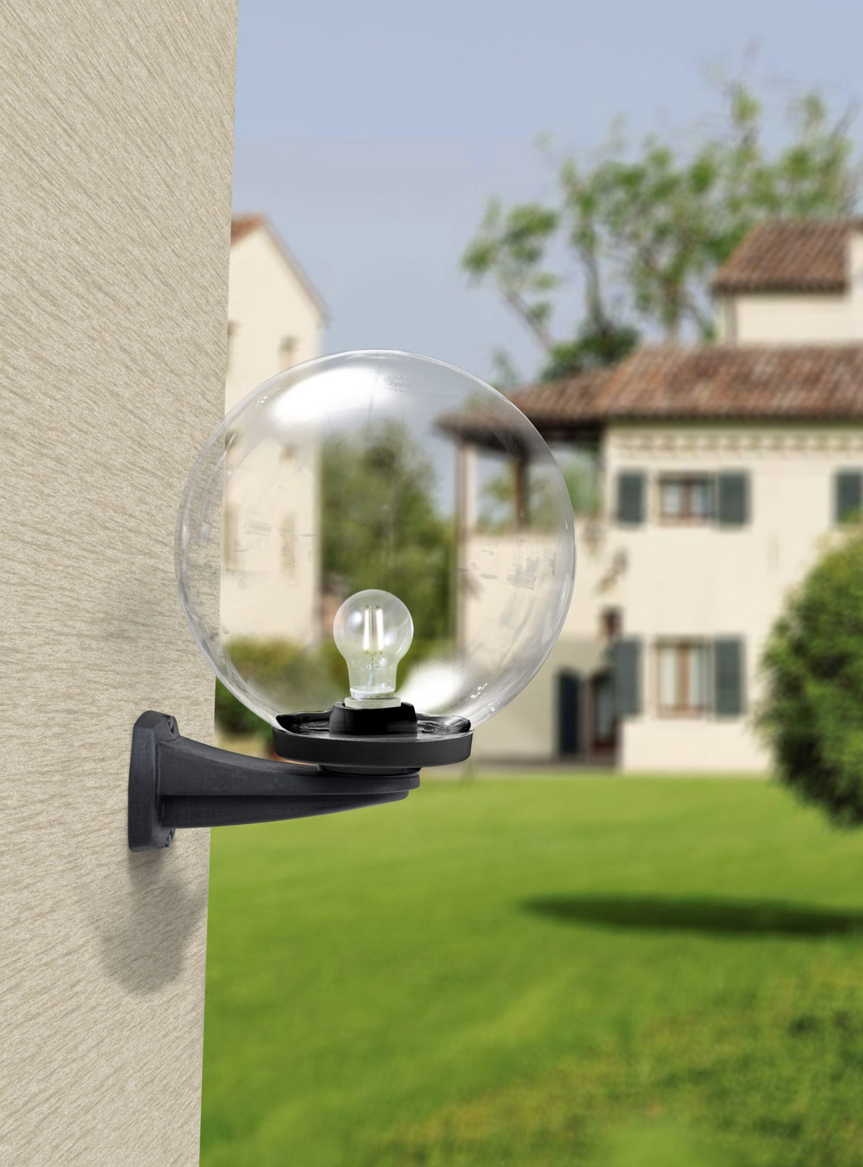 Globe 300 Modern Nardo 8.5W E27 LED CCT, Wall Globe, Black/Clear