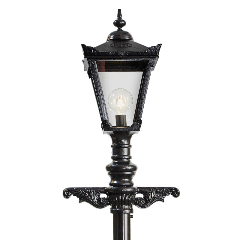 Victorian cast iron lamp post 3.31m (H003)