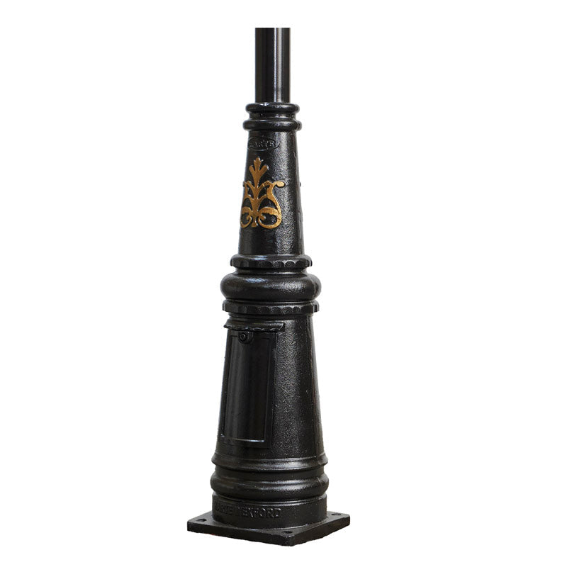 Victorian cast iron lamp post 3.31m (H003)