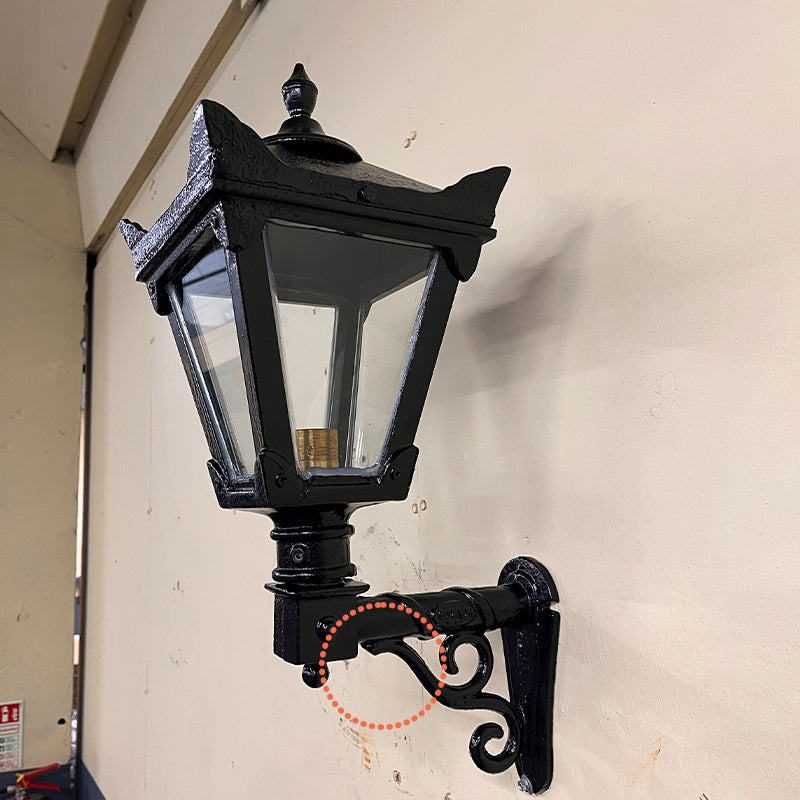 Victorian traditional wall light in black display stock (H043)