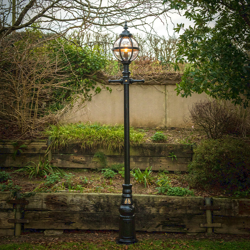 Victorian style globe lamp post in cast iron 3m (H2801)