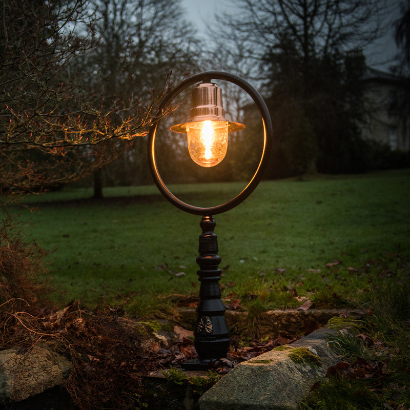 Copper railway style pedestal light in cast iron 1.21m (H308C)