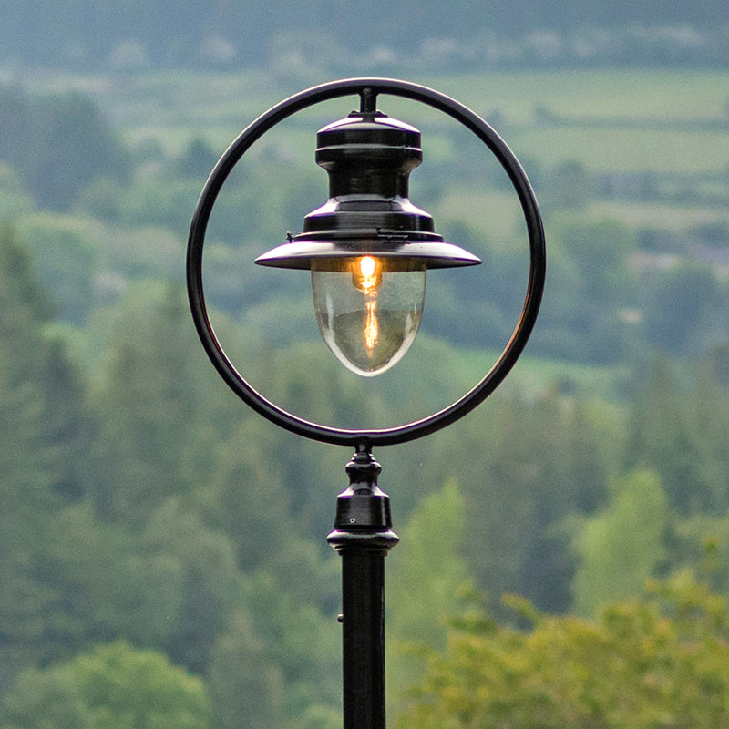 Classic railway style lamp post in cast iron and steel 3.65m (H311)