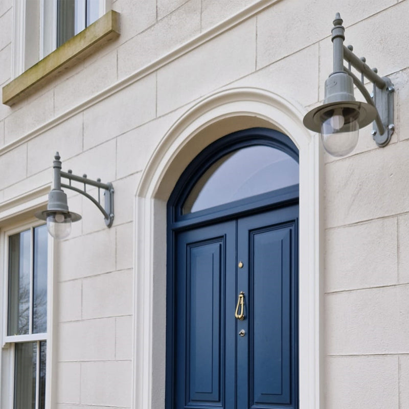 Classic railway style wall light in cast iron and steel 0.62m (H341)