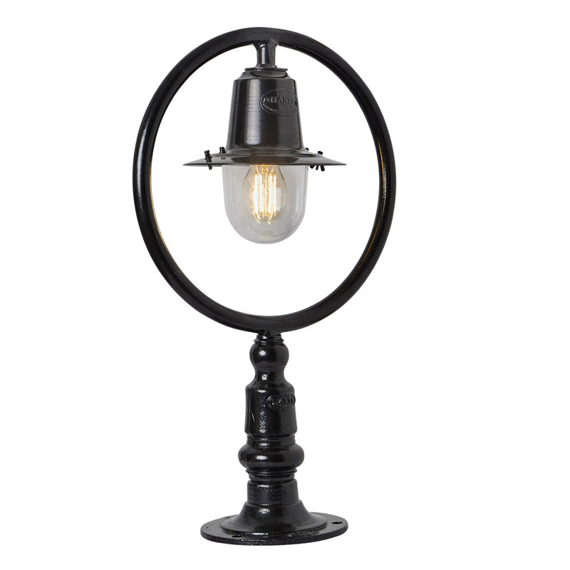 Classic railway style pier light for flat pier caps 0.59m (H352)