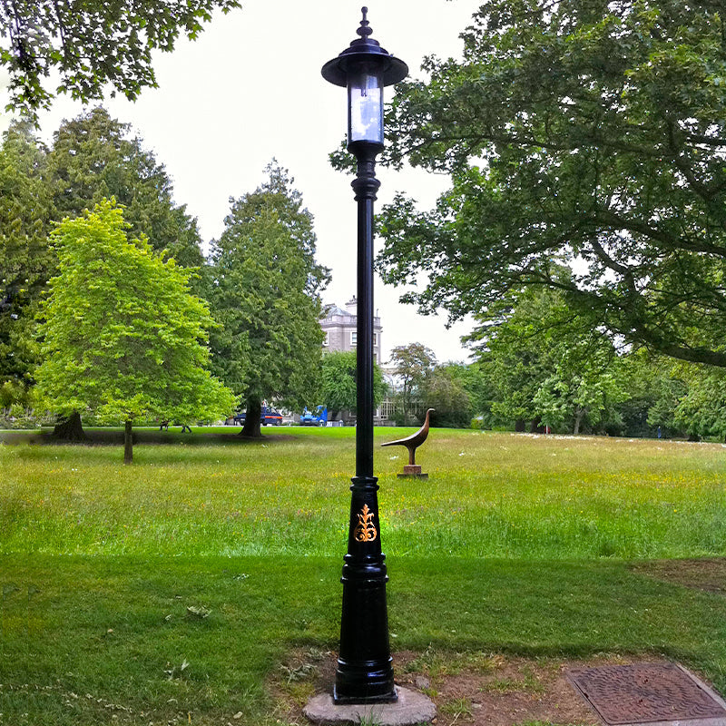Georgian style lamp post in cast iron and steel 3.5m (H401)
