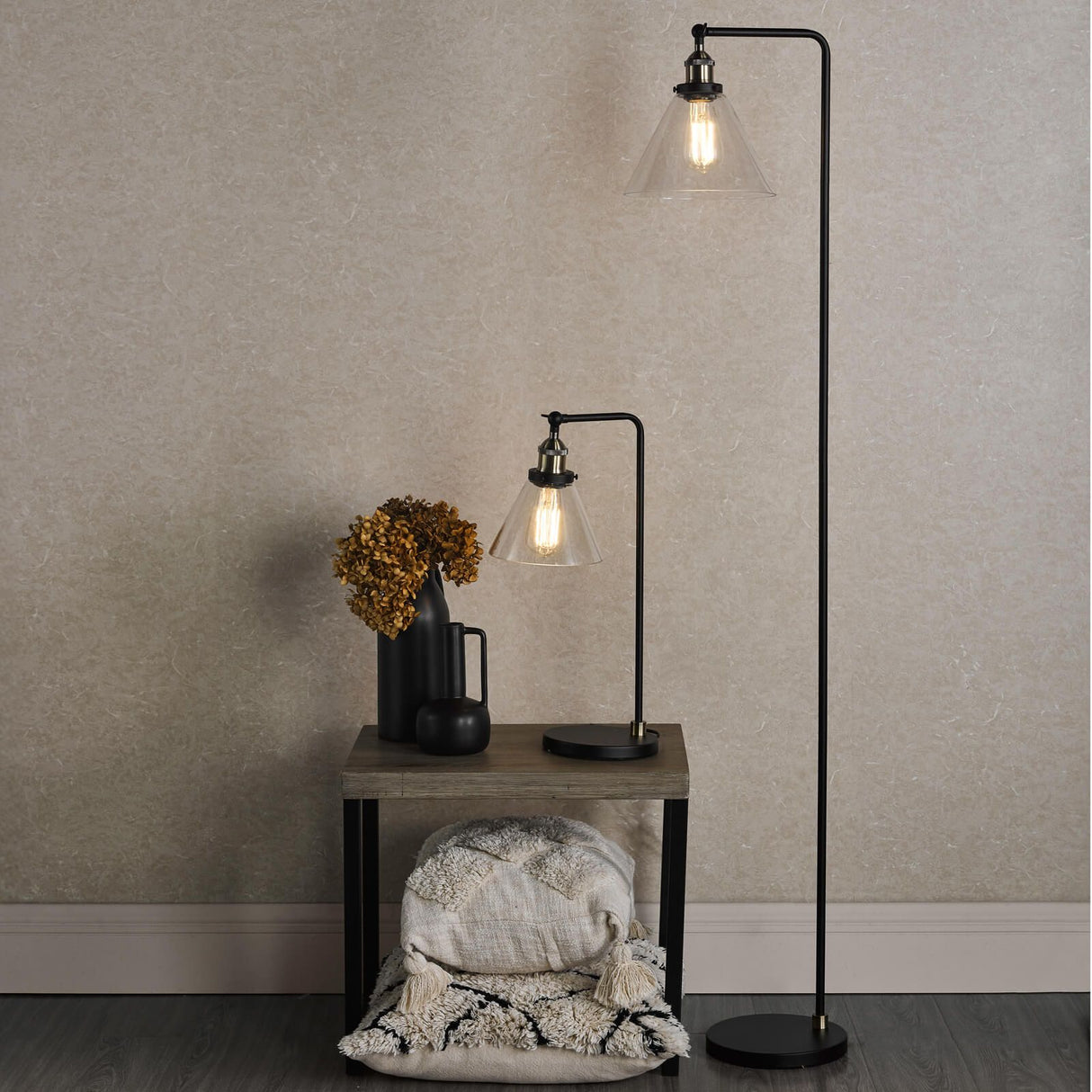 Ray Table Lamp Antique Brass and Glass