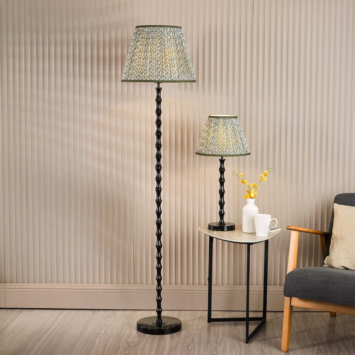 Siyanda Table Lamp Black With Shade
