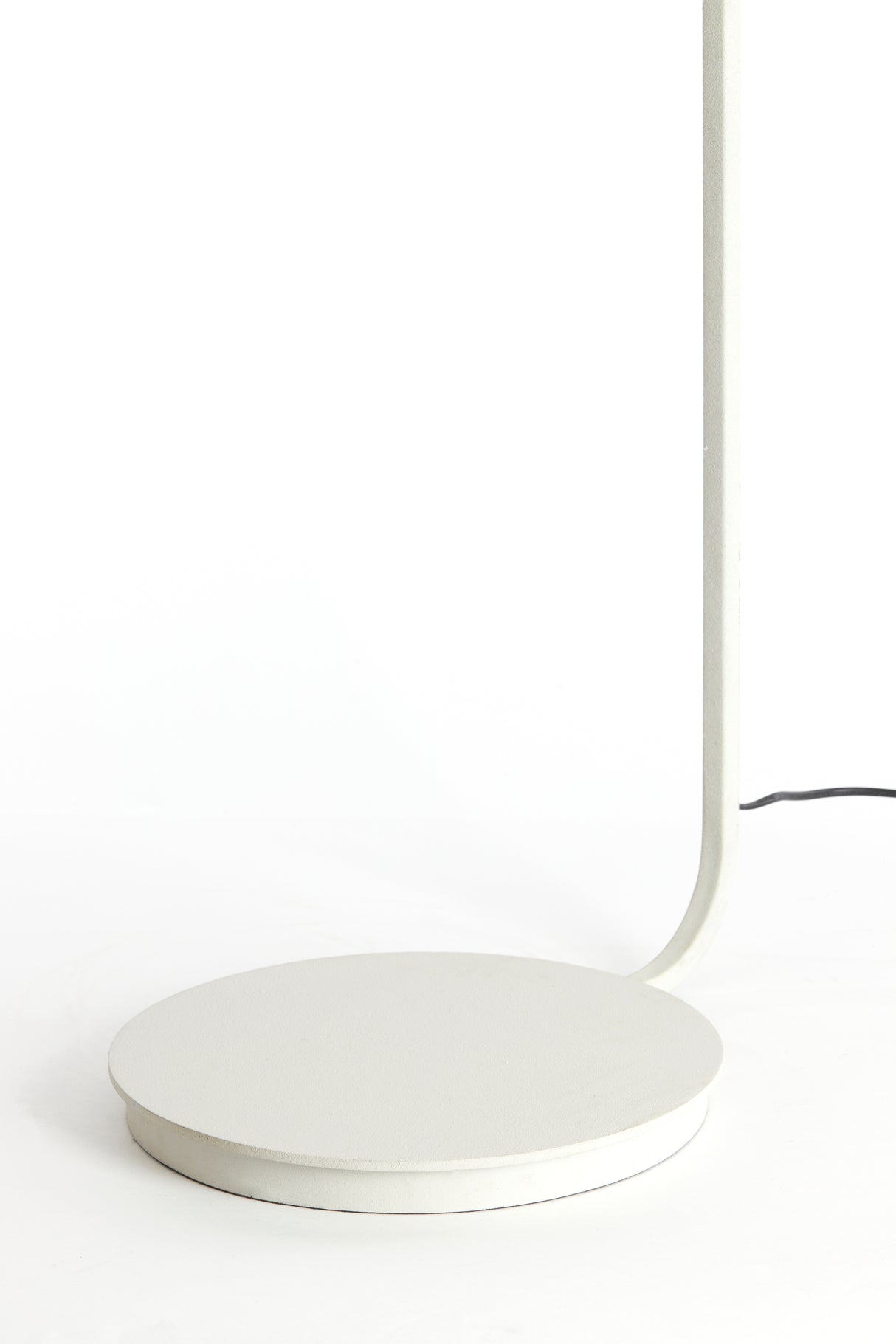 Elegant Cream Modern Floor Lamp - 164 cm Tall