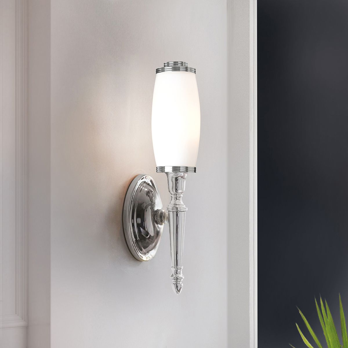 Sleek Chrome Modern Wall Light for Bathrooms
