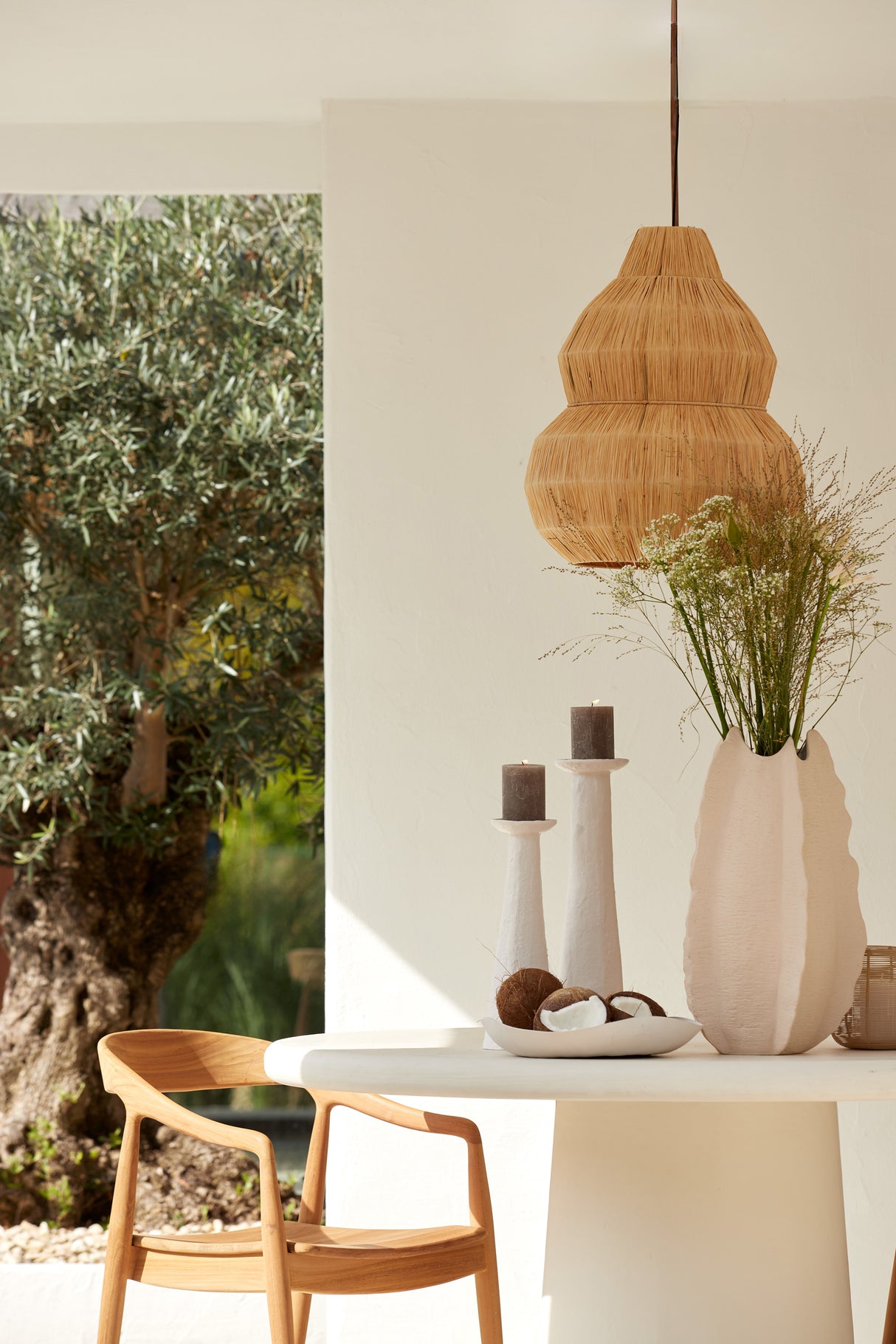 Elegant Natural Wood Dining Chair 60x58x83 cm