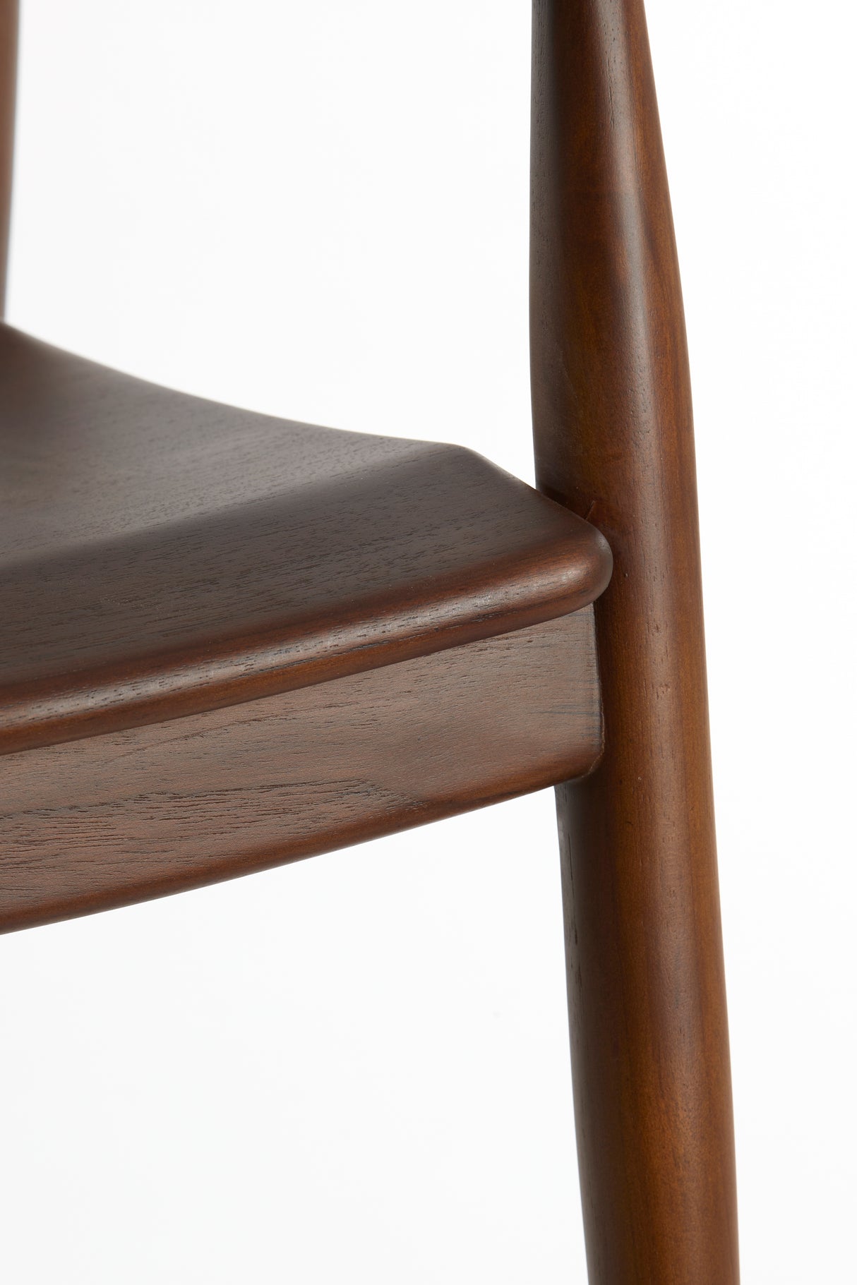 Elegant Dark Brown Palos Wood Dining Chair, 60x58x83 cm