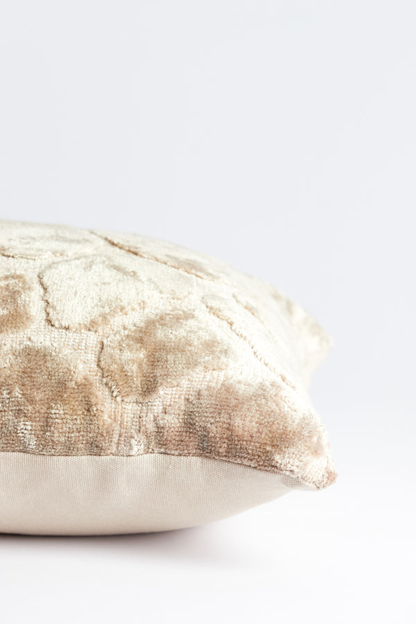 Zirafi Beige Rectangular Cushion 60x30 cm