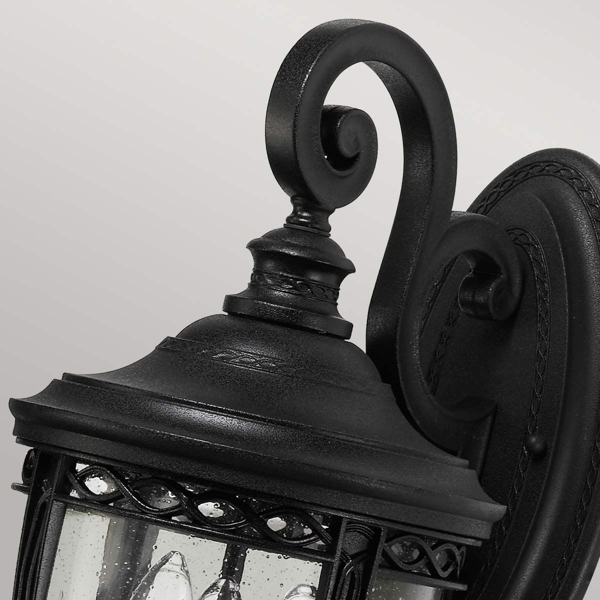 Elegant Black Garden Wall Lantern with Speckled Glass Detail