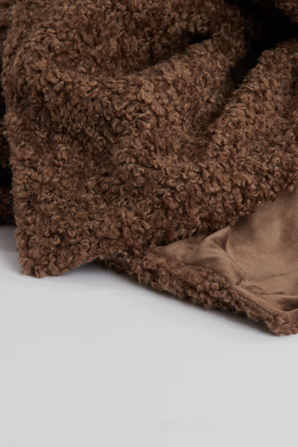 Cozy Bodi Brown Blanket 152x127 cm
