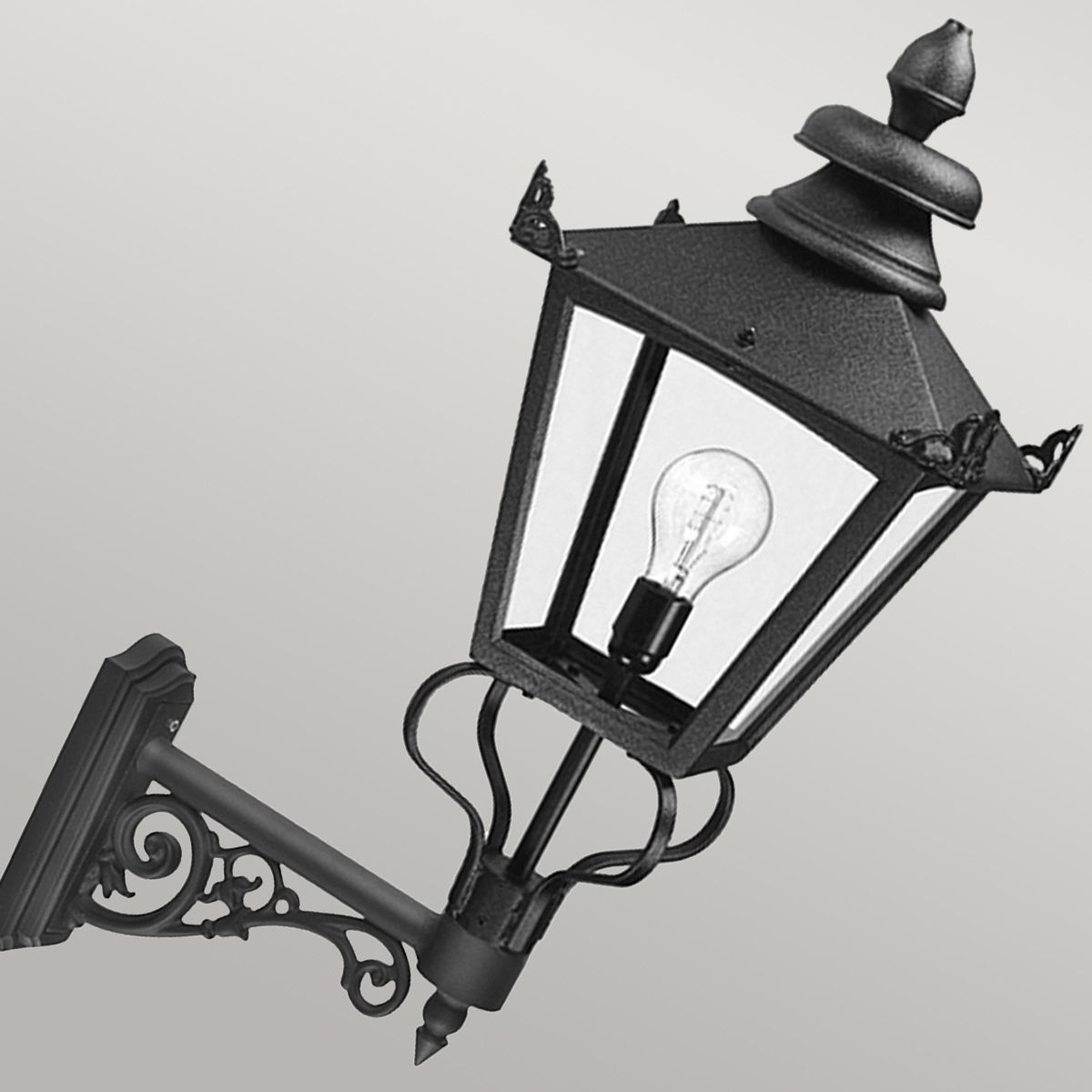 Victorian Elegance: Grampian Outdoor Wall Light Lantern