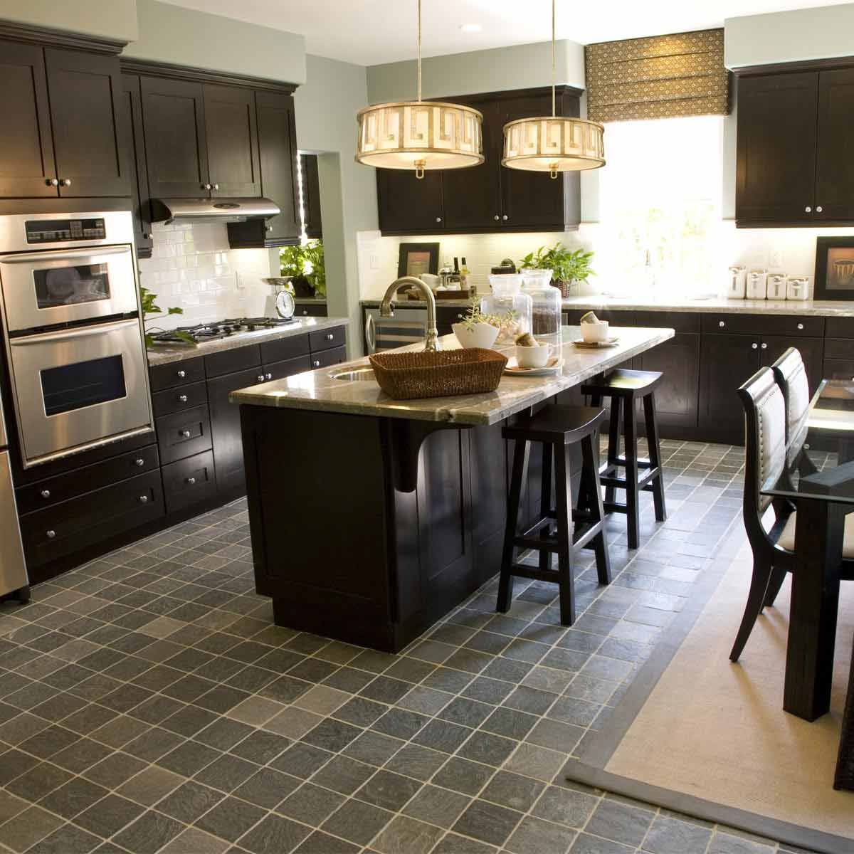 Lemuria Distressed Gold 3-Light Convertible Pendant by Gilded Nola