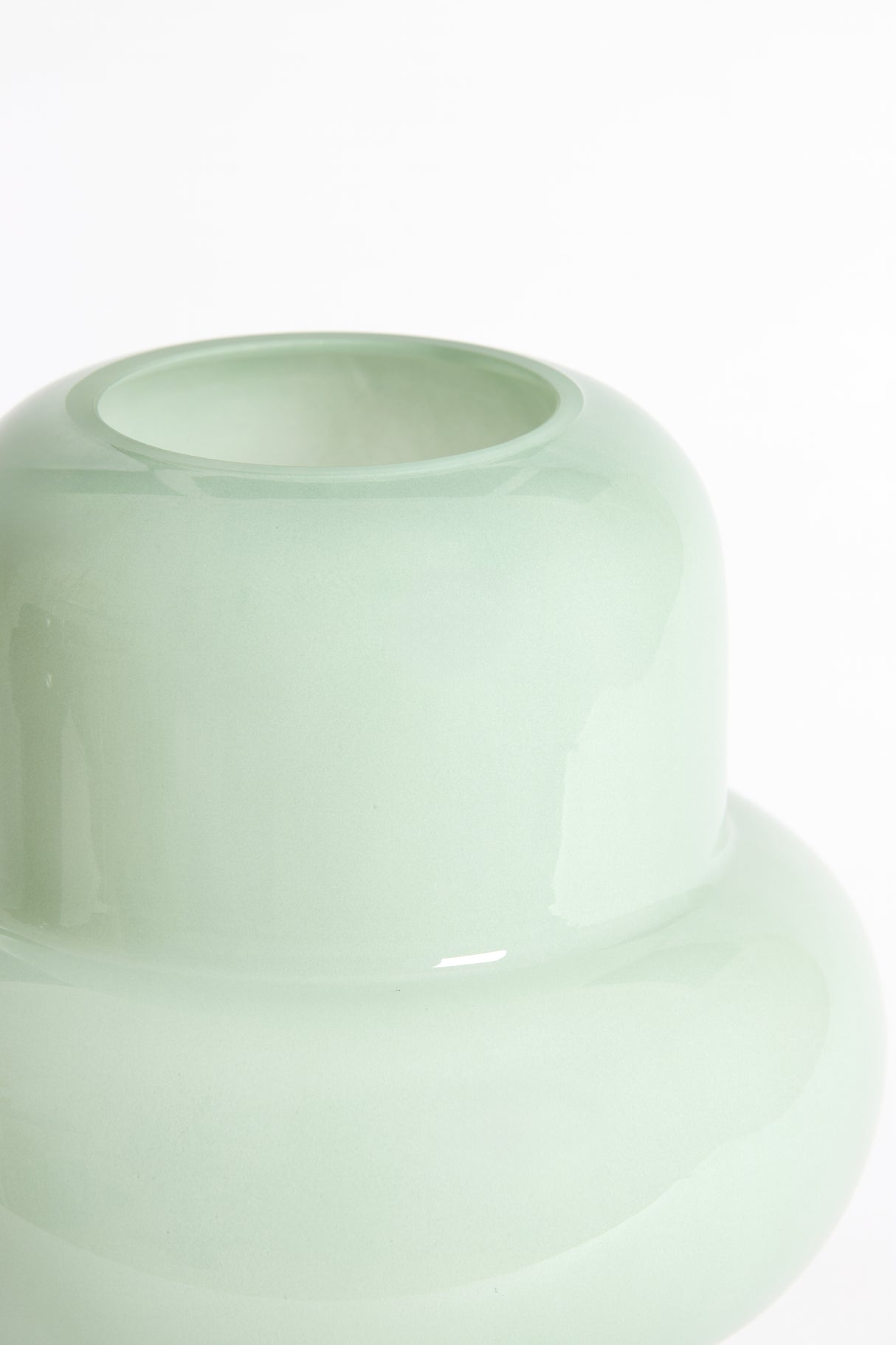 Mint Green Ylien Glass Vase - 20x26 cm