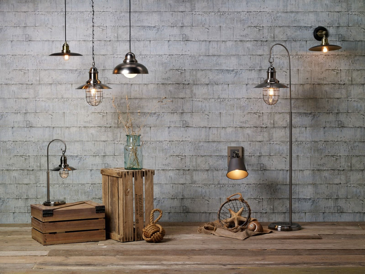 Hannover 1 Light Wall Bracket Black Antique Brass