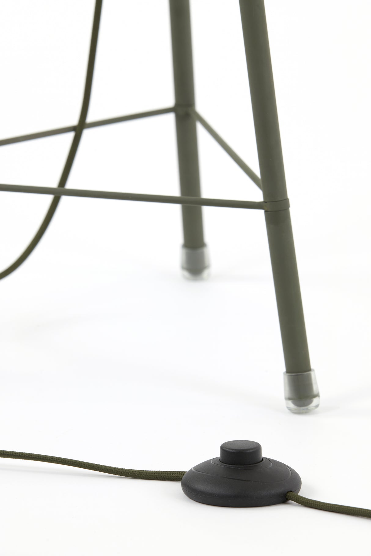 Elegant Tripod Floor Lamp in Dark Green, Ø42x132 cm - Plumeria Design
