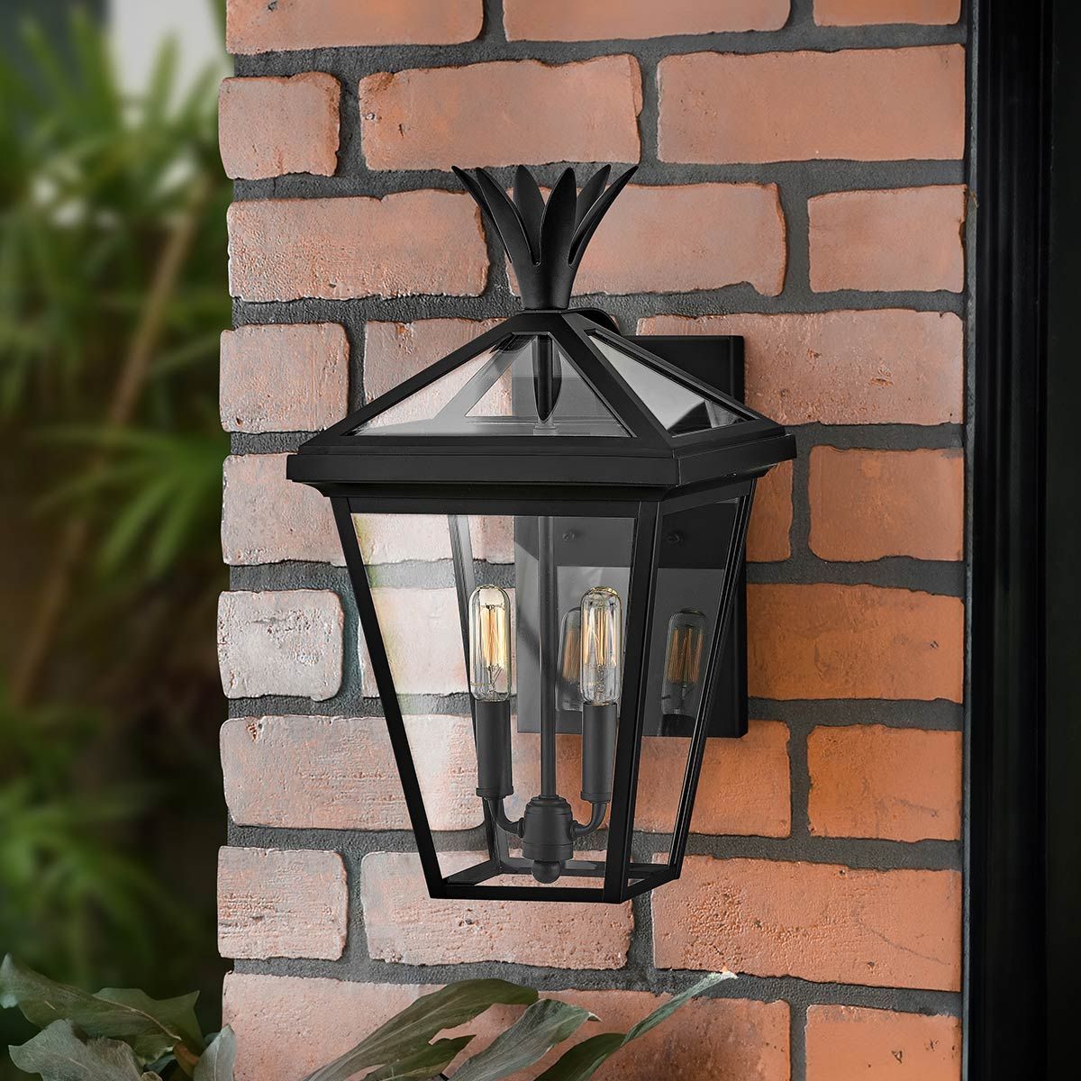 Palma 2lt Medium Wall Lantern Black