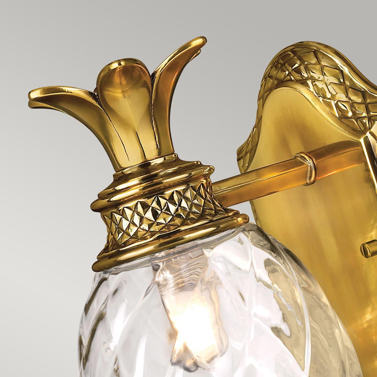 Plantation Collection: Elegant Pineapple-Inspired Brass Wall Light