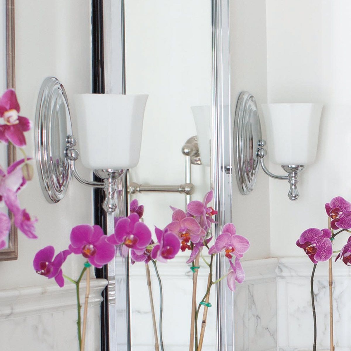 Shelly Polished Chrome Wall Light for Bathrooms