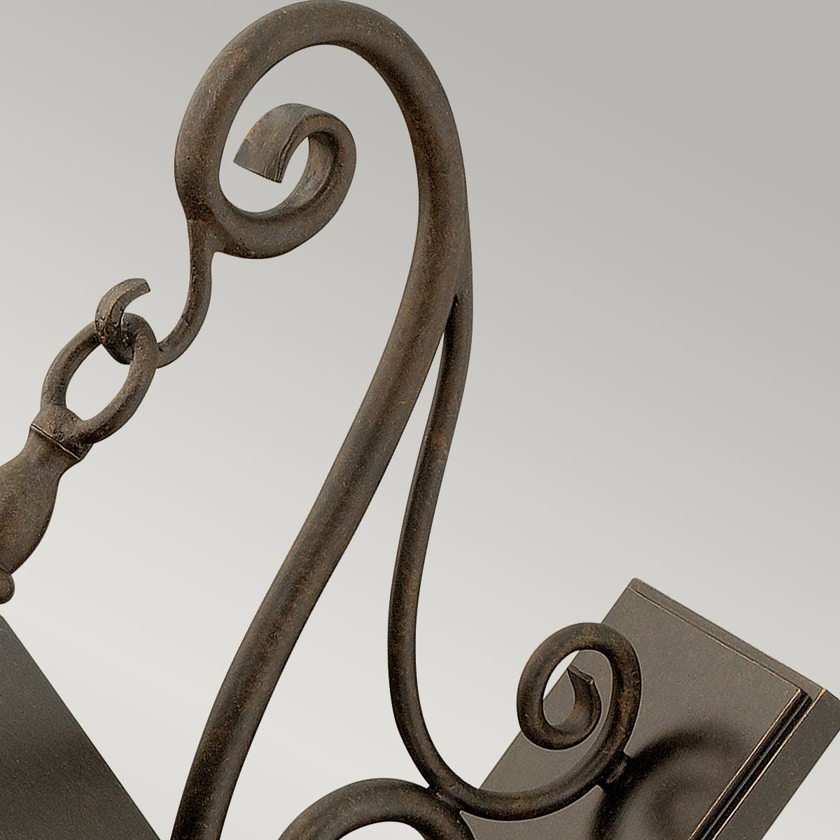 Grand Regency Bronze Trellis Wall Lantern